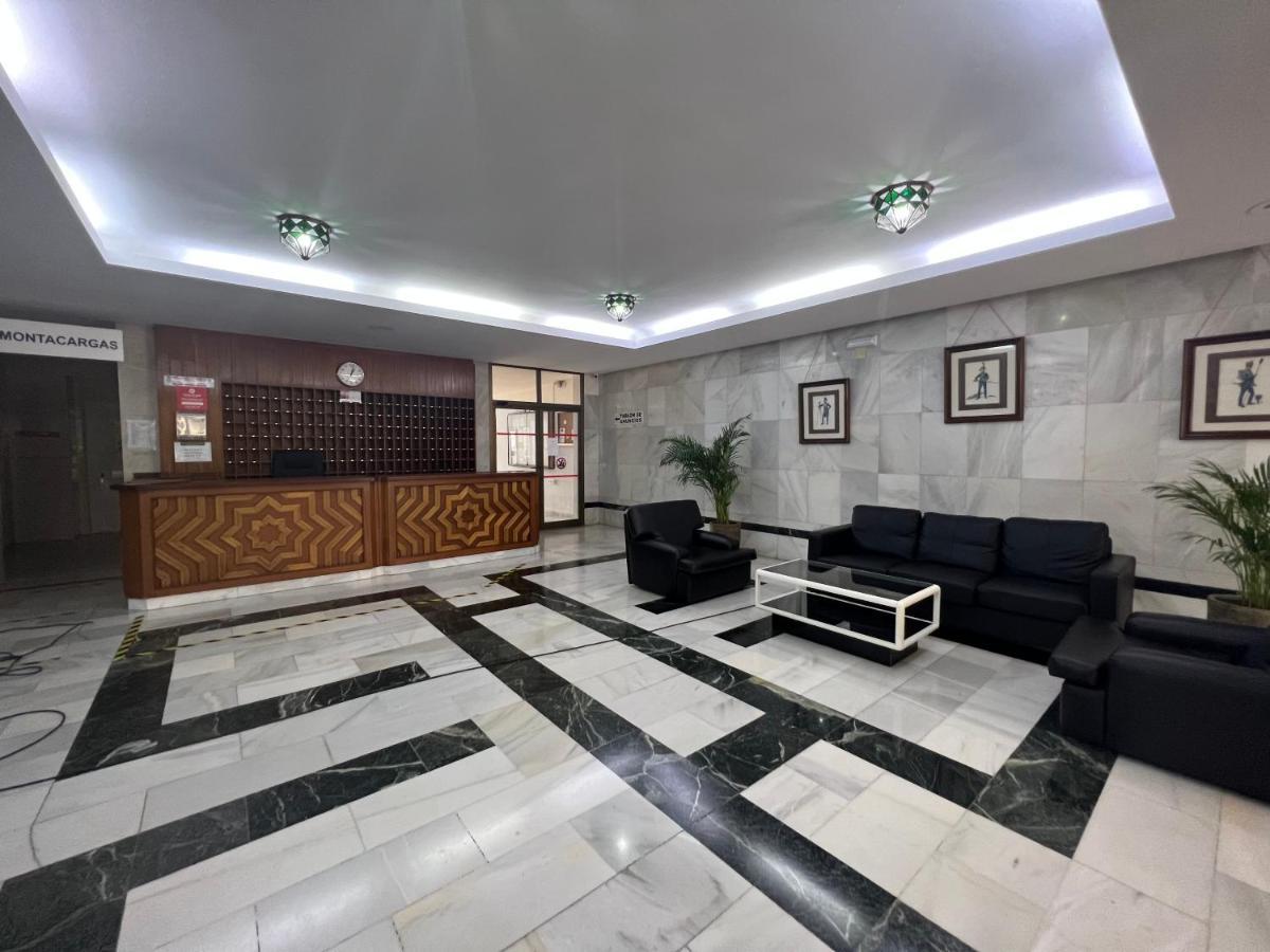 Apartamento Tropical Con Piscina Cerca De La Playa توريمولينوس المظهر الخارجي الصورة